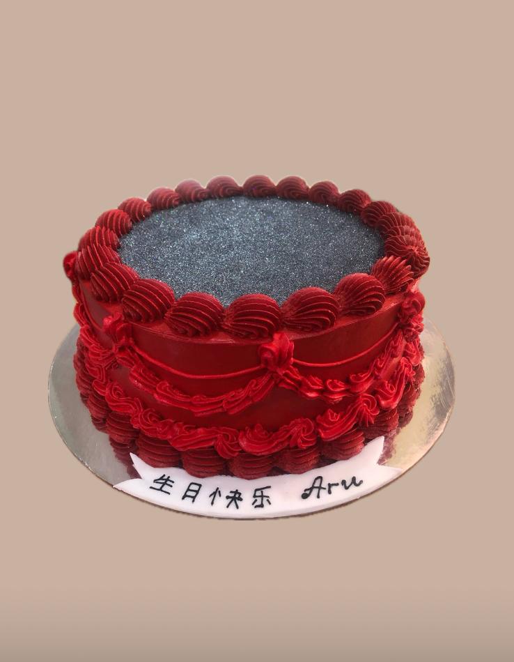 Торт с блестками 