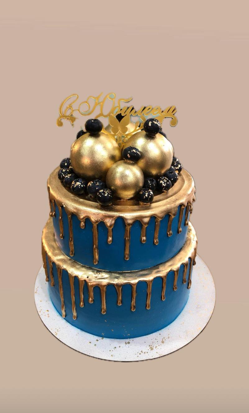 Двухъярусный торт 