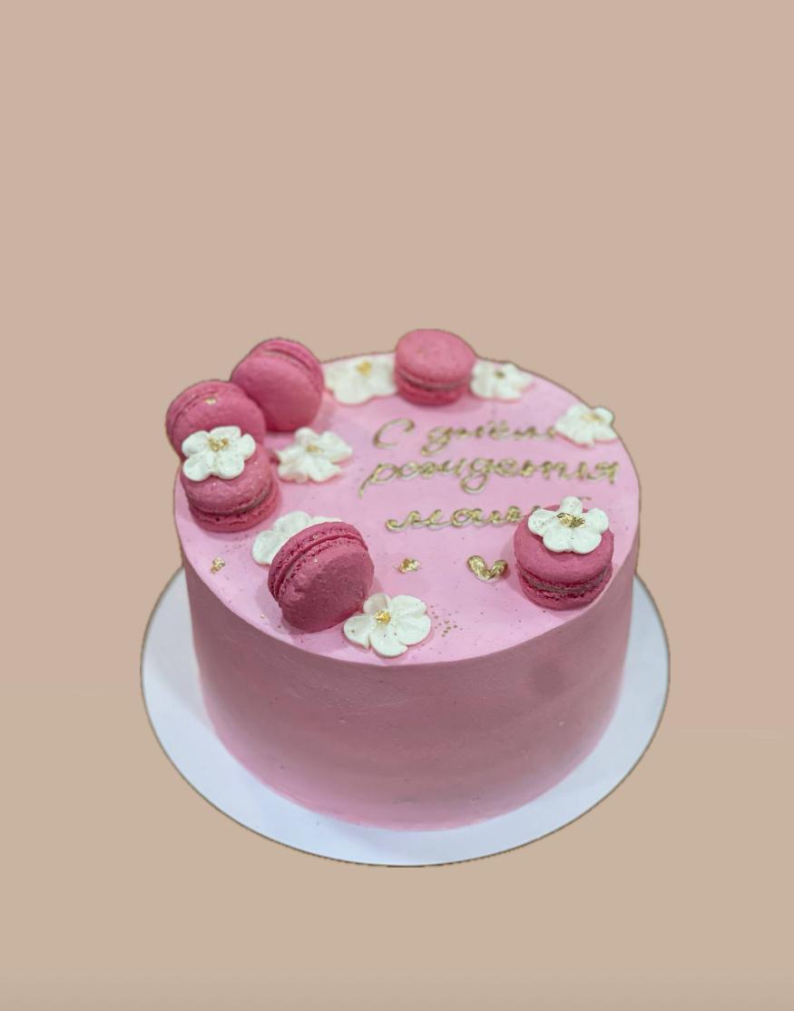 Торт с макарунсами 